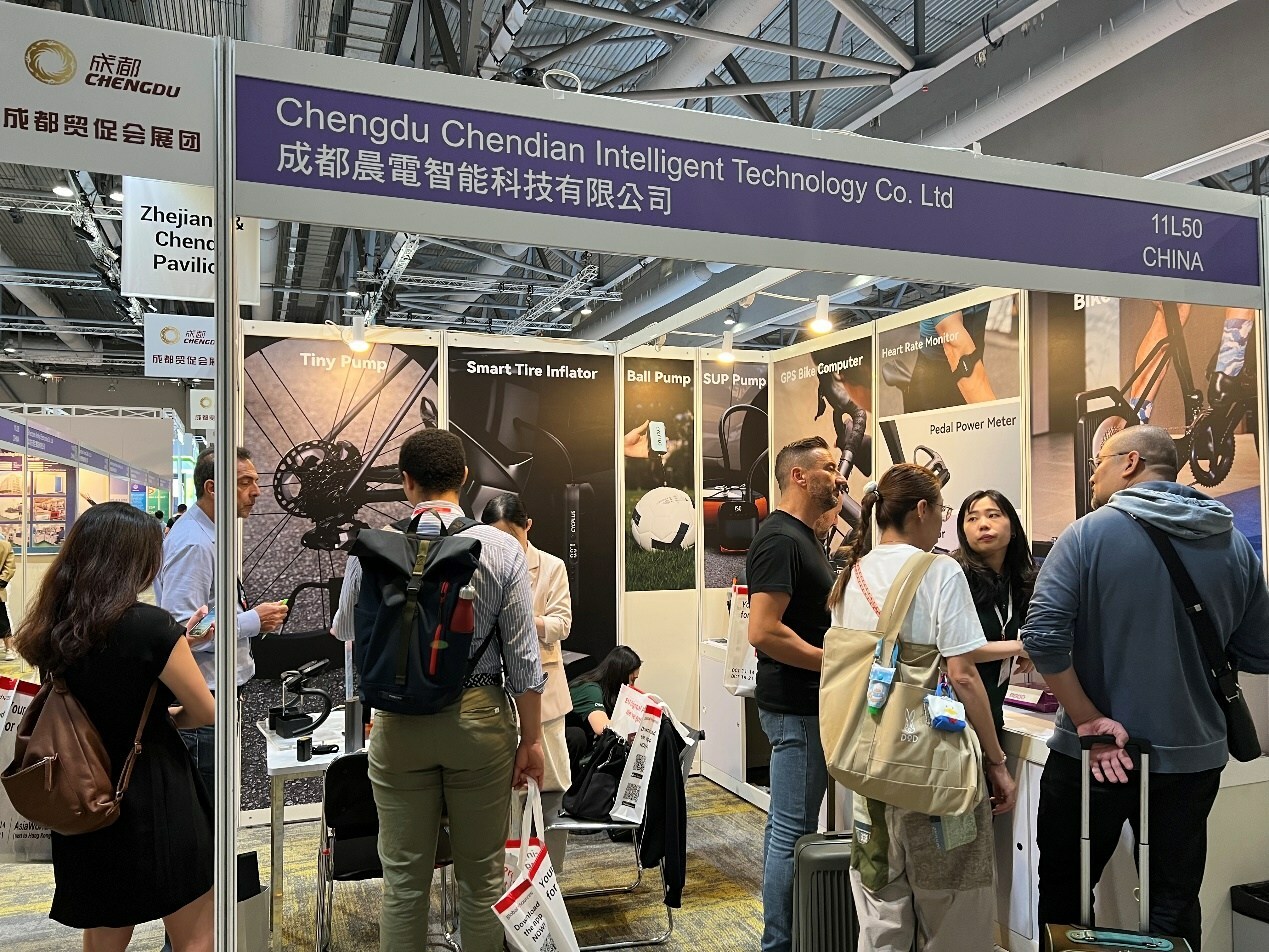 从香港到全球 “成都制造”智能车载设备如何叩开国际市场的大门